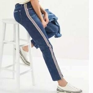 Anthropologie Pilcro Slim Boyfriend Crop Jeans Woven Side Stripe Denim Womens 32